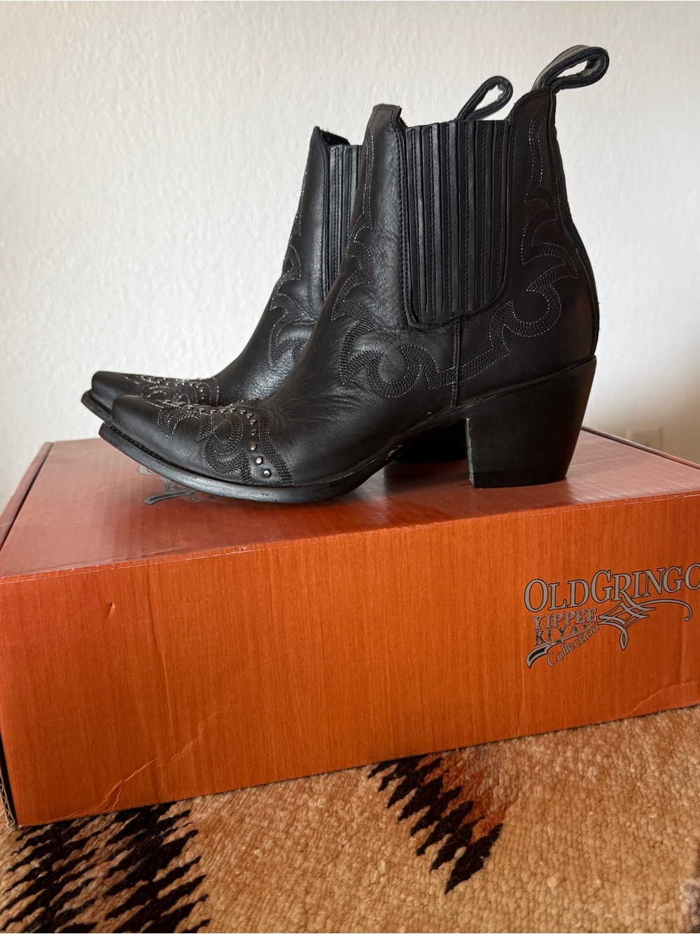 Old Gringo Black Leather Embroidered Western Ankle Boots